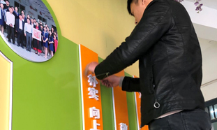 2020年洛阳图四谷广告携手洛阳新教育共同升级校园文化形象墙制作